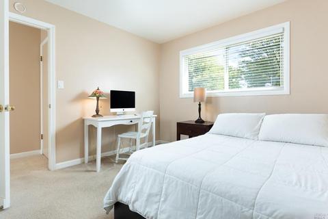 201 Juniper St, Vacaville, CA 95688 photo 21