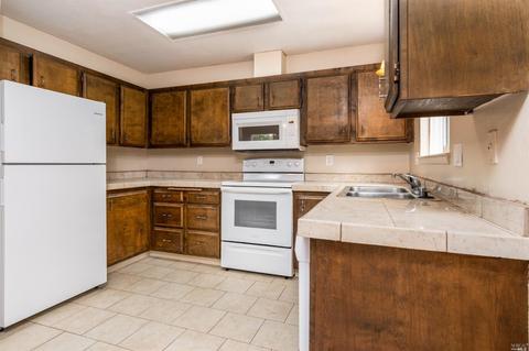 25735 Pullen Pl, Willits, CA 95490 photo 8