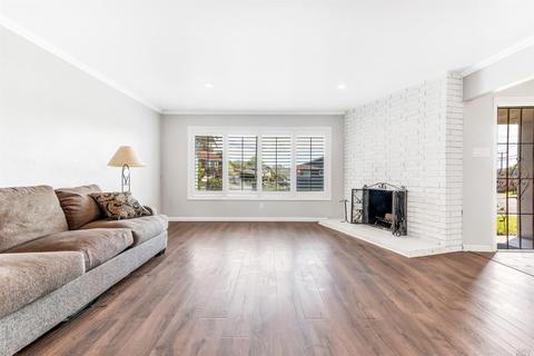 210 Whitecliff Dr, Vallejo, CA 94589 photo 4