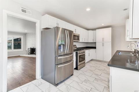 210 Whitecliff Dr, Vallejo, CA 94589 photo 10