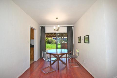 152 Gary Cir, Vallejo, CA 94591 photo 4