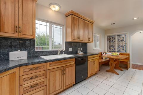 5 Yolo St, Corte Madera, CA 94925 photo 4