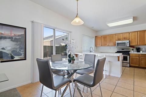 196 Wellington Pl, Vallejo, CA 94591 photo 5