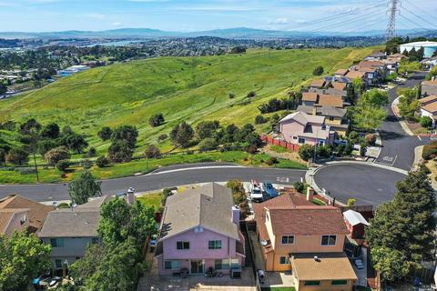 196 Wellington Pl, Vallejo, CA 94591 photo 2