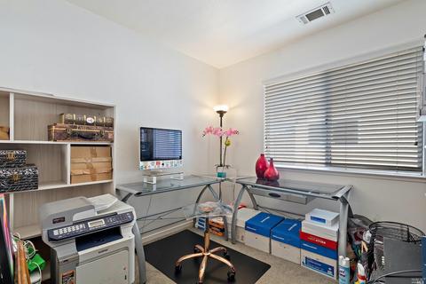 196 Wellington Pl, Vallejo, CA 94591 photo 18