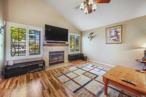 1115 Hickory Ave, Fairfield, CA 94533 photo 6