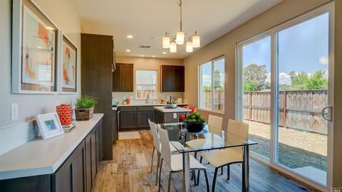 286 Gardenstone Pl, Fairfield, CA 94533 photo 6