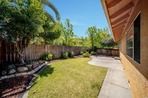 1074 La Contenta Ct, Windsor, CA 95492 photo 19