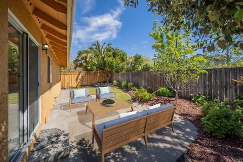 1074 La Contenta Ct, Windsor, CA 95492 photo 18