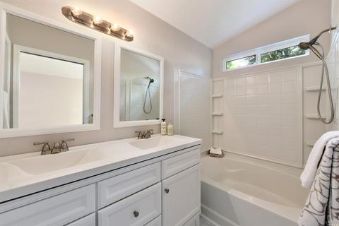 232 La Quinta Dr, Windsor, CA 95492 photo 8