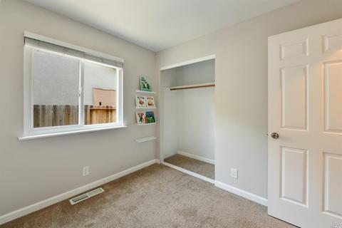 232 La Quinta Dr, Windsor, CA 95492 photo 9