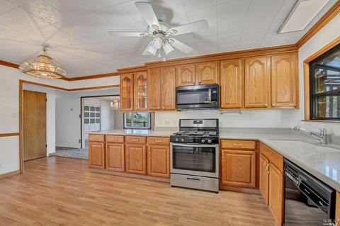 748 Elm Dr, Petaluma, CA 94952 photo 13