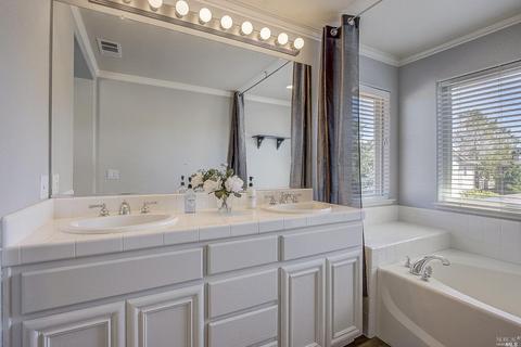 114 Bouquet Cir, Windsor, CA 95492 photo 17