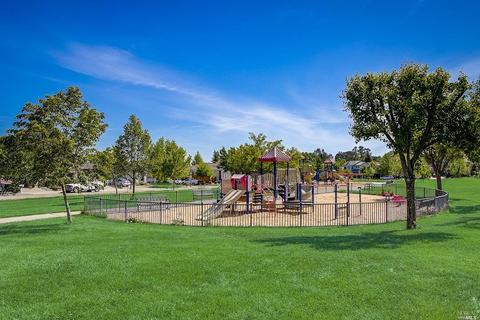114 Bouquet Cir, Windsor, CA 95492 photo 33