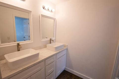 363 Robles Way, Vallejo, CA 94591 photo 23