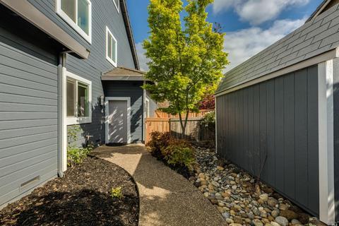 245 Simon Dr, Petaluma, CA 94952 photo 18
