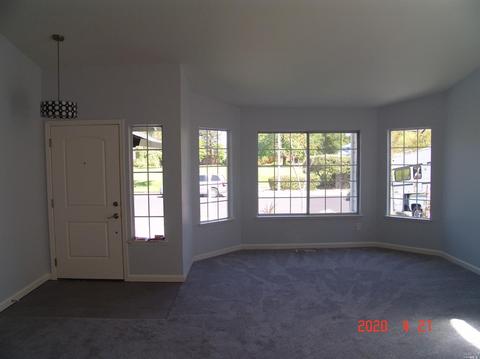 106 Billington Ln, Windsor, CA 95492 photo 4
