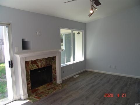 106 Billington Ln, Windsor, CA 95492 photo 11