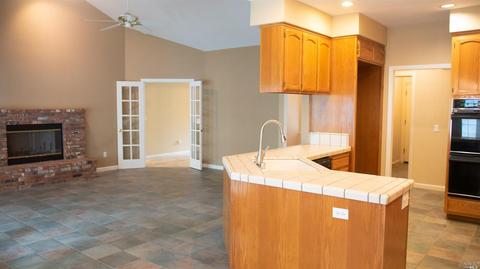1030 Elsbree Ln, Windsor, CA 95492 photo 12