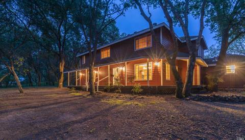 Undisclosed, Sonoma, CA 95476 photo 2