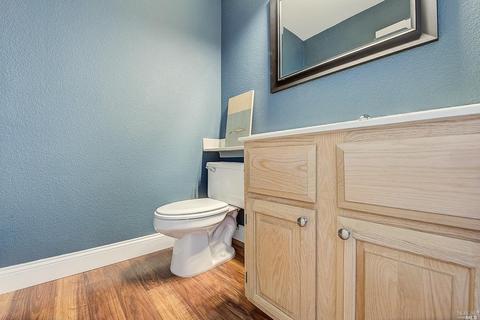 140 Live Oak Ct, Vallejo, CA 94591 photo 20