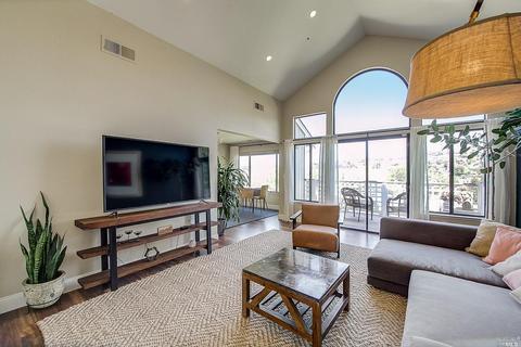 140 Live Oak Ct, Vallejo, CA 94591 photo 5