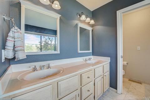 140 Live Oak Ct, Vallejo, CA 94591 photo 26
