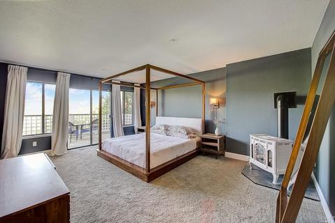 140 Live Oak Ct, Vallejo, CA 94591 photo 23