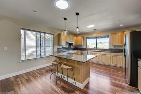 140 Live Oak Ct, Vallejo, CA 94591 photo 13