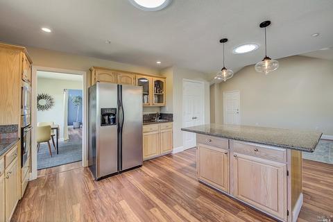 140 Live Oak Ct, Vallejo, CA 94591 photo 12