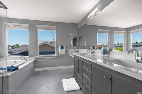 7530 Rafanelli Ln, Windsor, CA 95492 photo 14