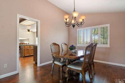 320 Sandy Neck Way, Vallejo, CA 94591 photo 10