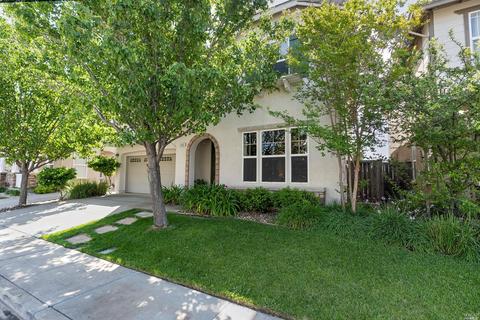 2437 Sheldon Dr, Fairfield, CA 94533 photo 3