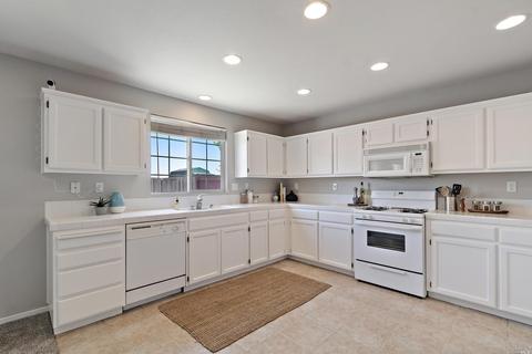5511 Bordeaux Ct, Vallejo, CA 94591 photo 11