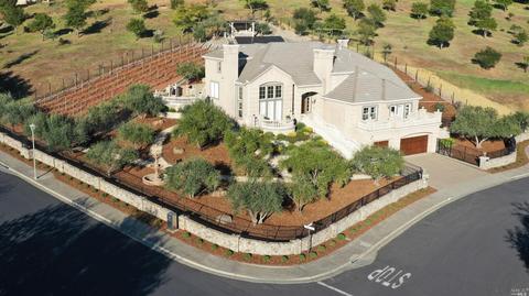 2 Silverstone Ct, Napa, CA 94558 photo 1