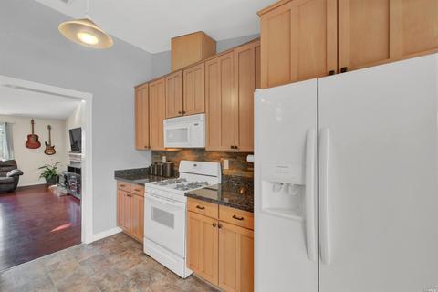 720 East Ct, Dixon, CA 95620 photo 21