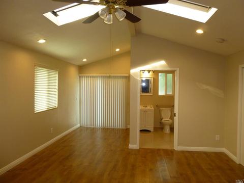 1370 Corcoran Ave, Vallejo, CA 94589 photo 4