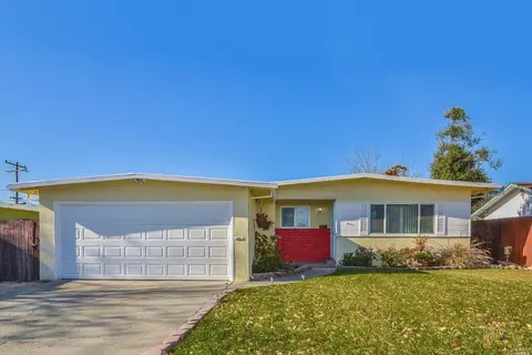 1925 San Clemente St, Fairfield, CA 94533 photo 1