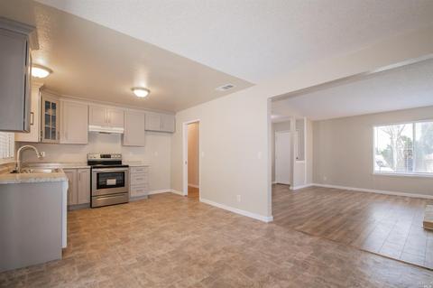 180 Guava Ct, Vallejo, CA 94589 photo 14
