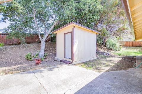 180 Guava Ct, Vallejo, CA 94589 photo 32