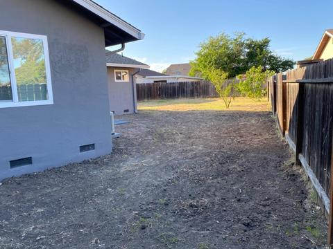 1067 Mockingbird Ct, Fairfield, CA 94533 photo 6