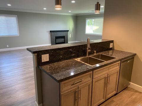 1067 Mockingbird Ct, Fairfield, CA 94533 photo 4