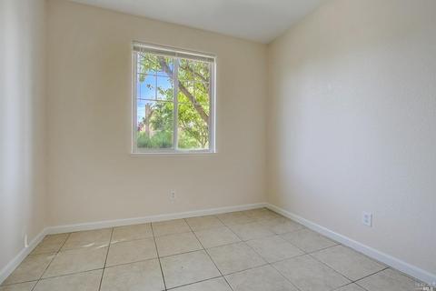 167 Bouquet Cir, Windsor, CA 95492 photo 13