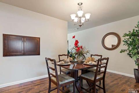 1427 Delwood St, Vallejo, CA 94591 photo 7