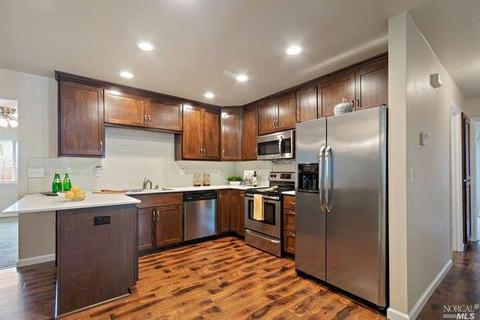 1427 Delwood St, Vallejo, CA 94591 photo 10
