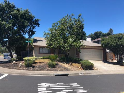 249 Macbeth Ct, Vacaville, CA 95687 photo 2