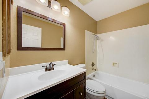 249 Macbeth Ct, Vacaville, CA 95687 photo 18