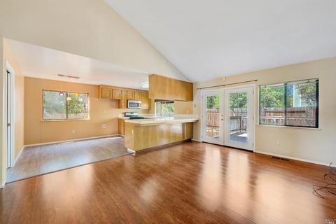 249 Macbeth Ct, Vacaville, CA 95687 photo 12