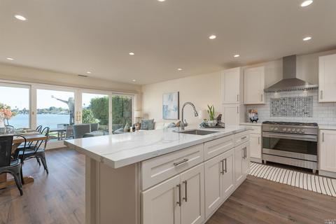 152 Montego Kys, Novato, CA 94949 photo 9