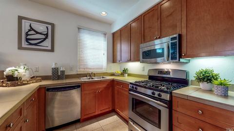 8003 Starr Ct, Cotati, CA 94931 photo 7